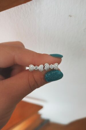 Moñito shine