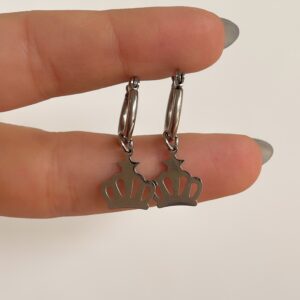 Crown aq