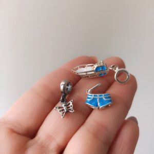 Charms blue
