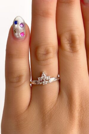 Crown cubic
