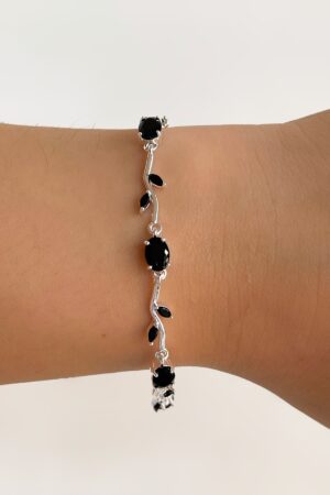 Beauty black